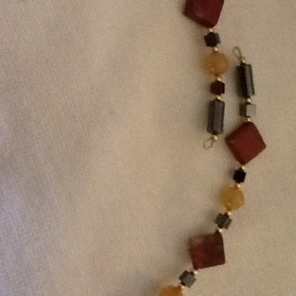 Enamel orange/rust & yellow choker - Picture 5 of 6